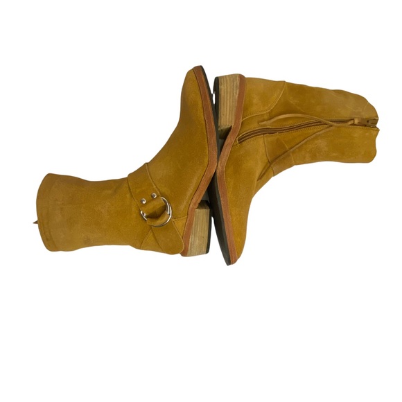 Free People Vienna Distressed Ankle Boot Taupe - Picture 2 of 14